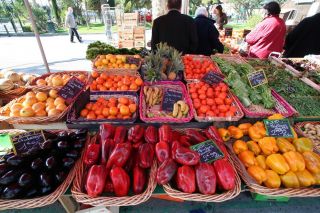 fruit and vegetable stall